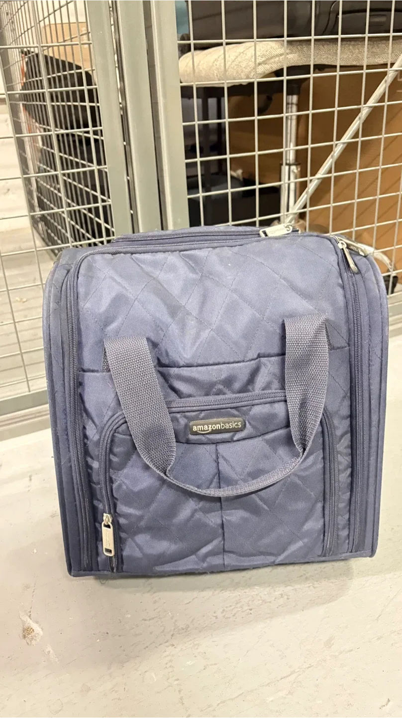 AmazonBasics Rolling Underseat Carry-On Luggage image indicator(7)