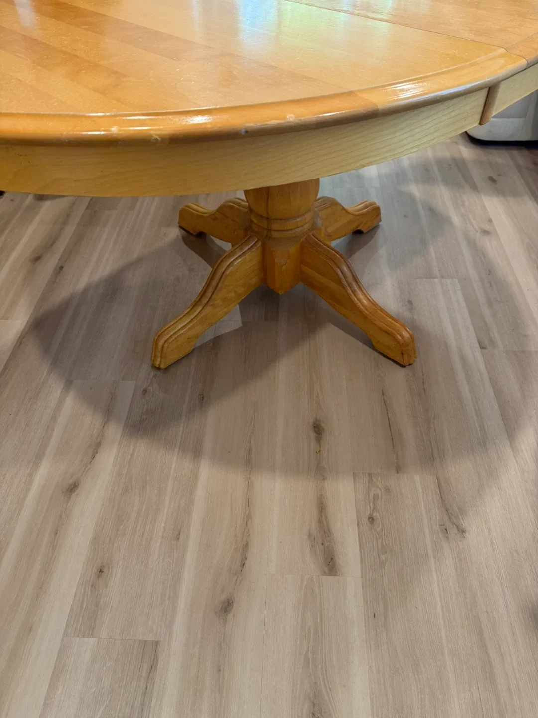 Round Wooden Dining Table with Leaf