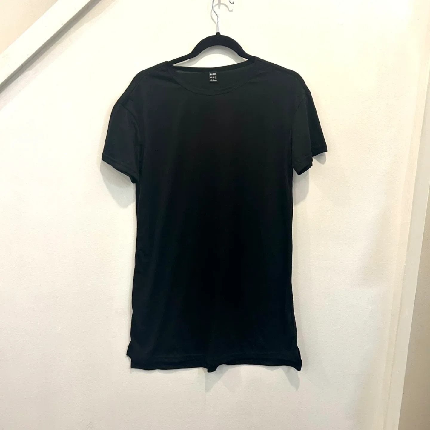 Shein Black T-Shirt, Size S image indicator(4)