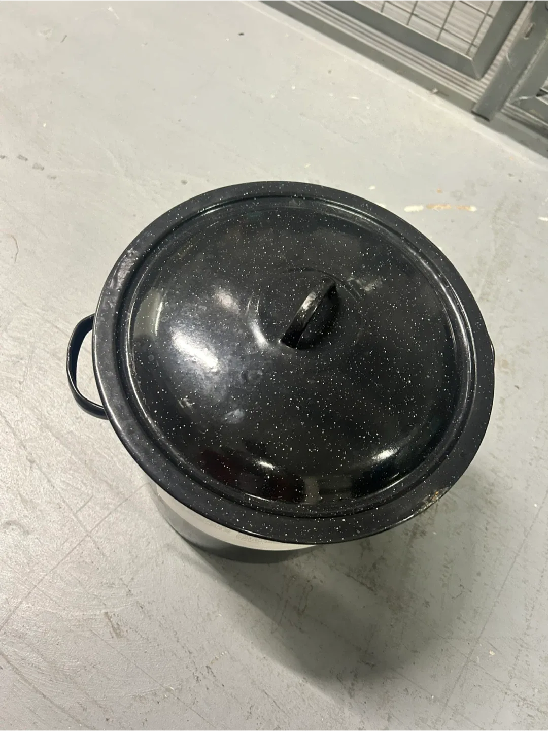 Home Discovery Stock Pot - 16 Quarts image indicator(2)