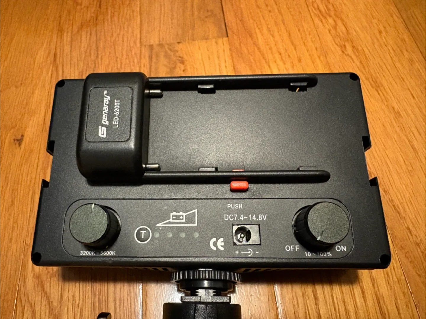 Genaray LED-6200T Light Panel Kit image indicator(4)