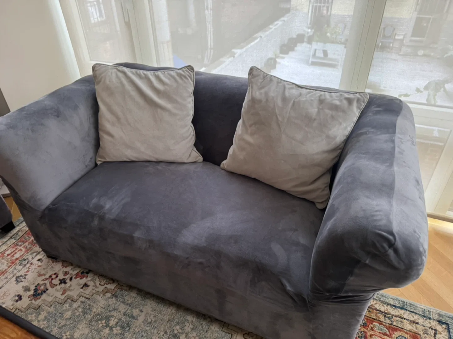 Chesterfield Style Sofa and Loveseat Set image indicator(10)