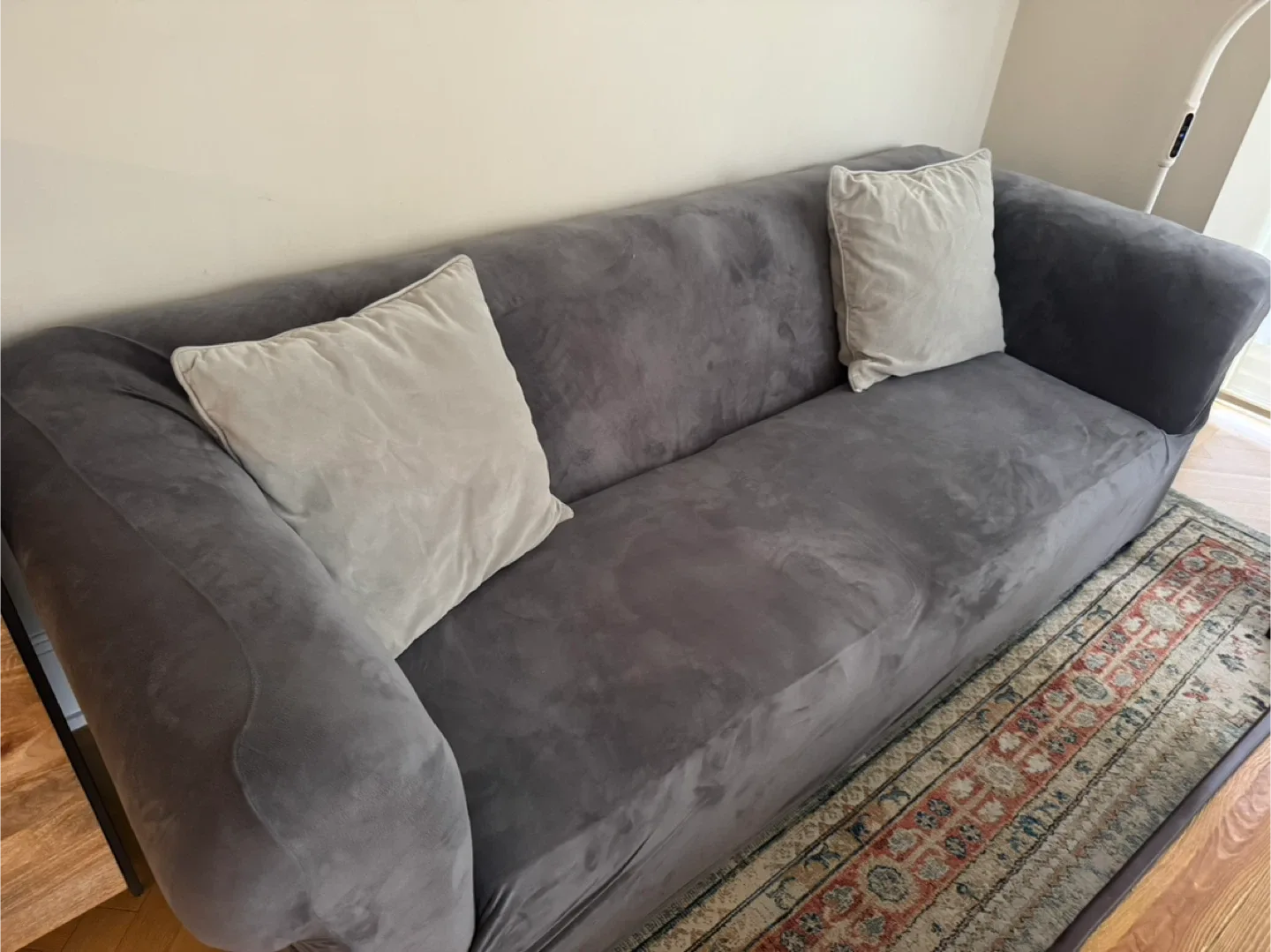 Chesterfield Style Sofa and Loveseat Set image indicator(9)