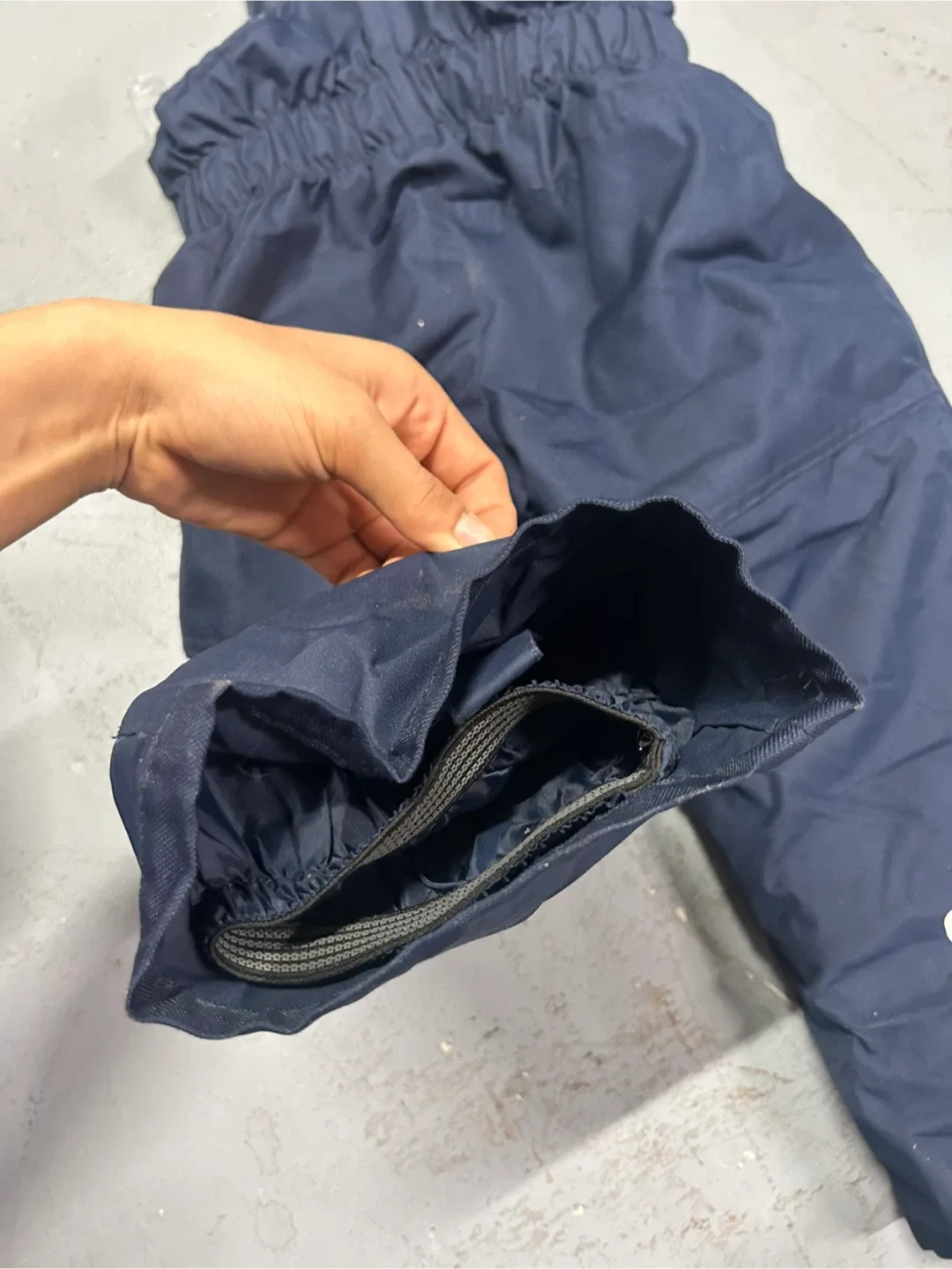 Gusti Snow Pants - Navy Blue image indicator(3)