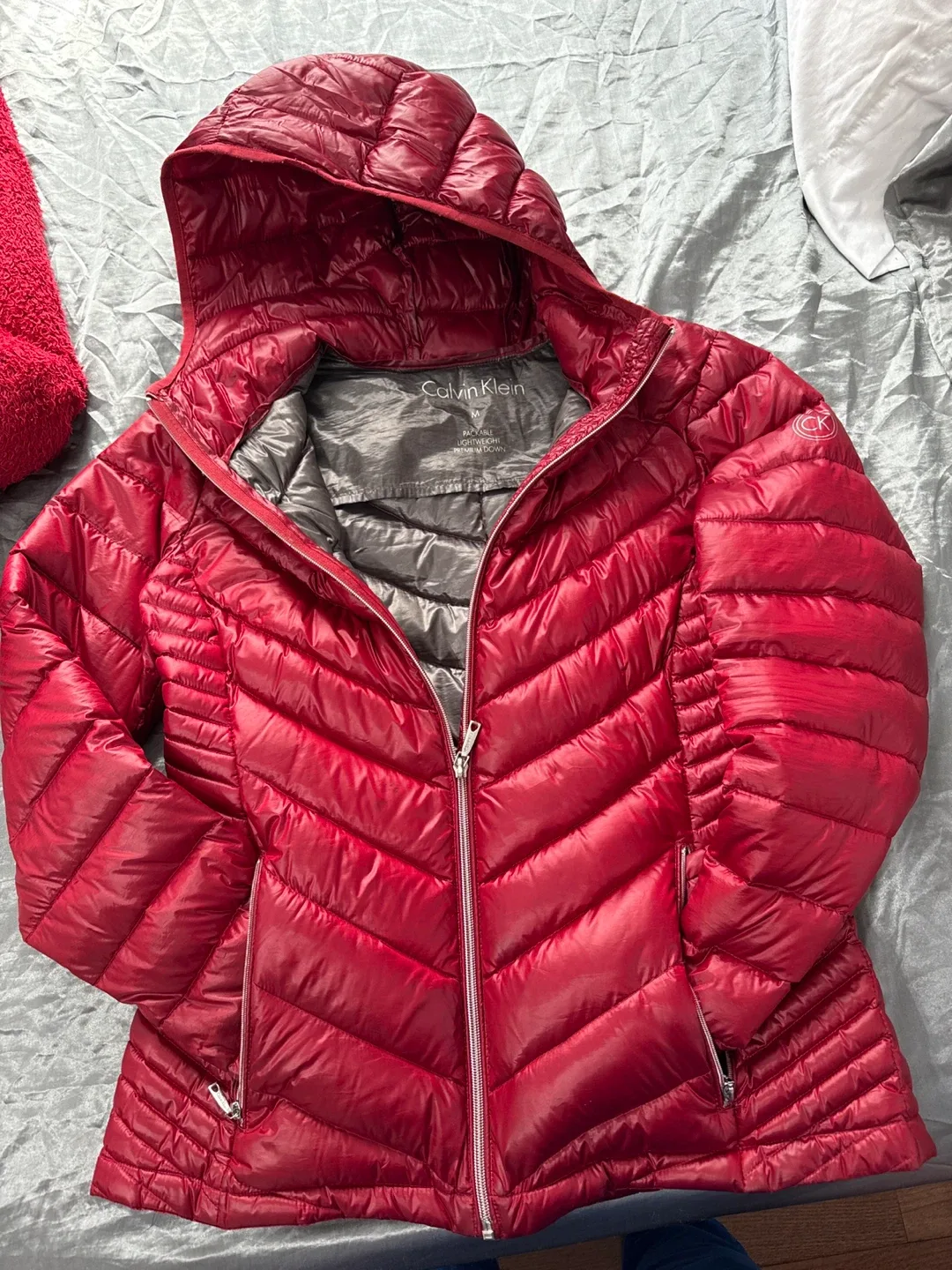 Calvin Klein Packable Lightweight Premium Down Jacket - M image indicator(3)