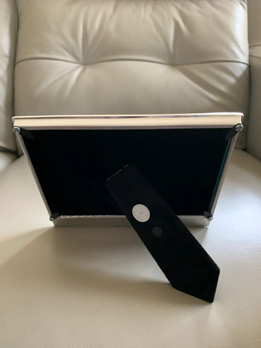 “ Mariposa Beaded Statement Picture Frame “ ! image indicator(4)