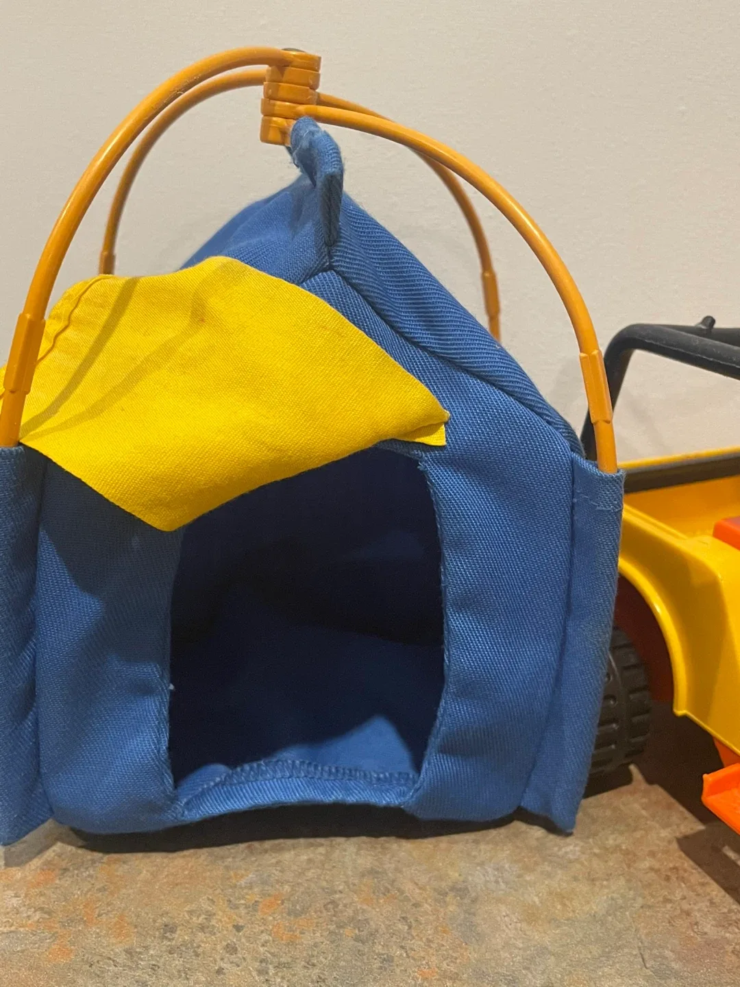 Vintage 1977 Fisher Price Adventure People Jeep and Tent image indicator(4)