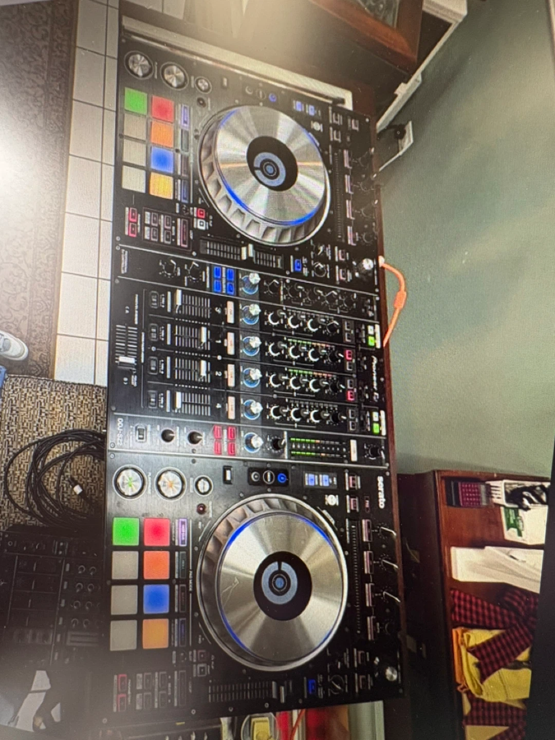 Pioneer DDJ-SZ2 DJ Controller - photo 2