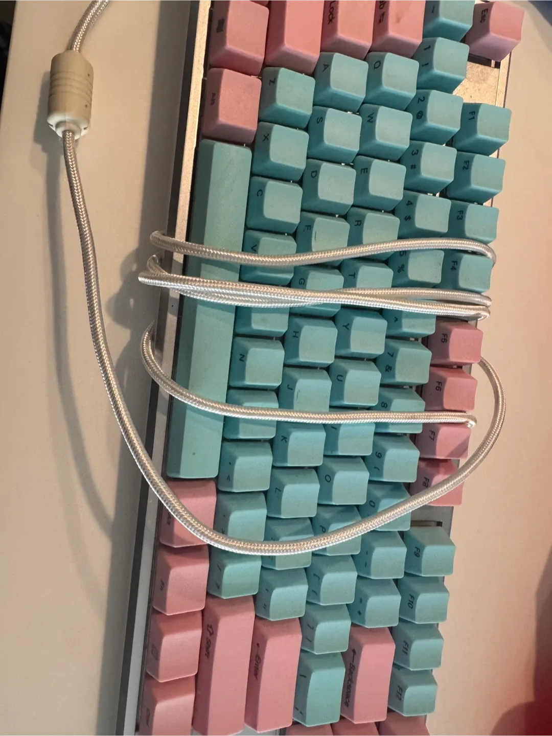 ABKO Hacker K935P V2 Mechanical Keyboard