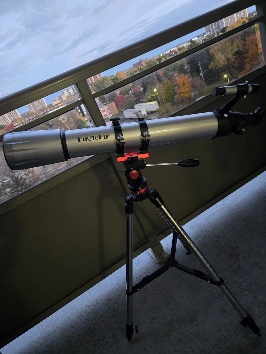 UncleHu Telescope with Tripod and Accessories image indicator(2)