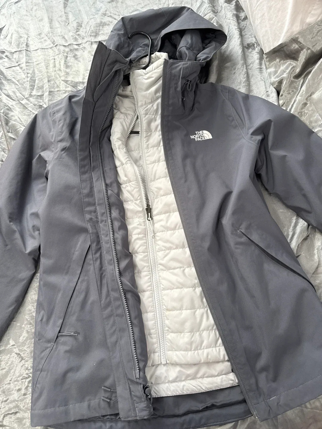 The North Face Women's Jacket, Size S image indicator(5)