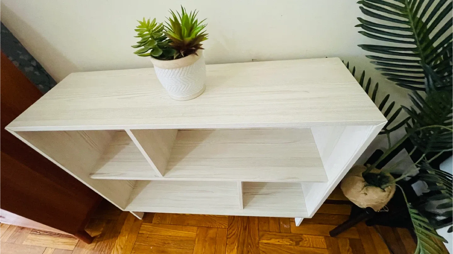 White Wooden Shelf ( Moving Out) image indicator(3)