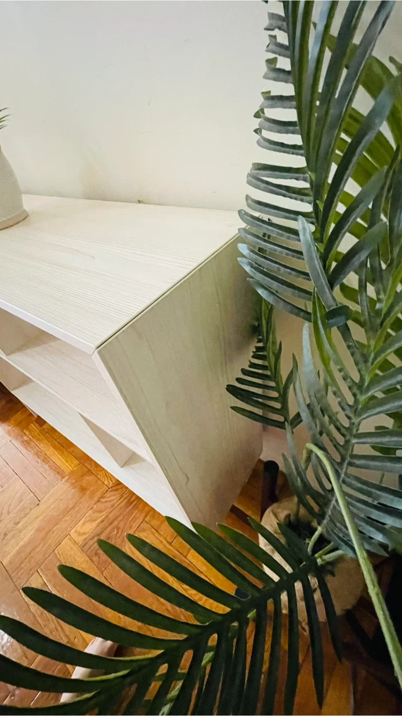 White Wooden Shelf ( Moving Out) image indicator(4)