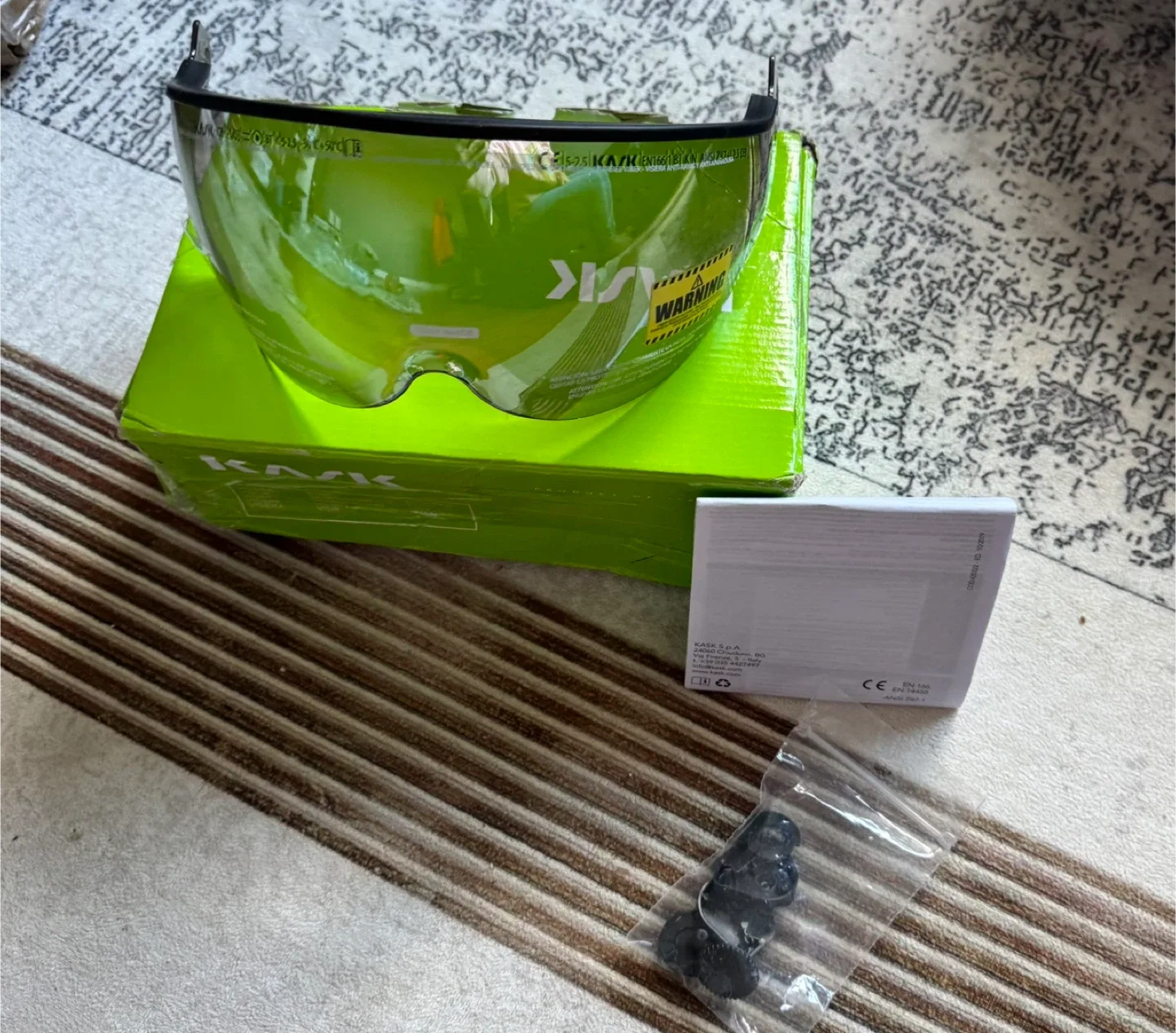 KASK V2 PLUS Silver Visor - New in Box image indicator(2)