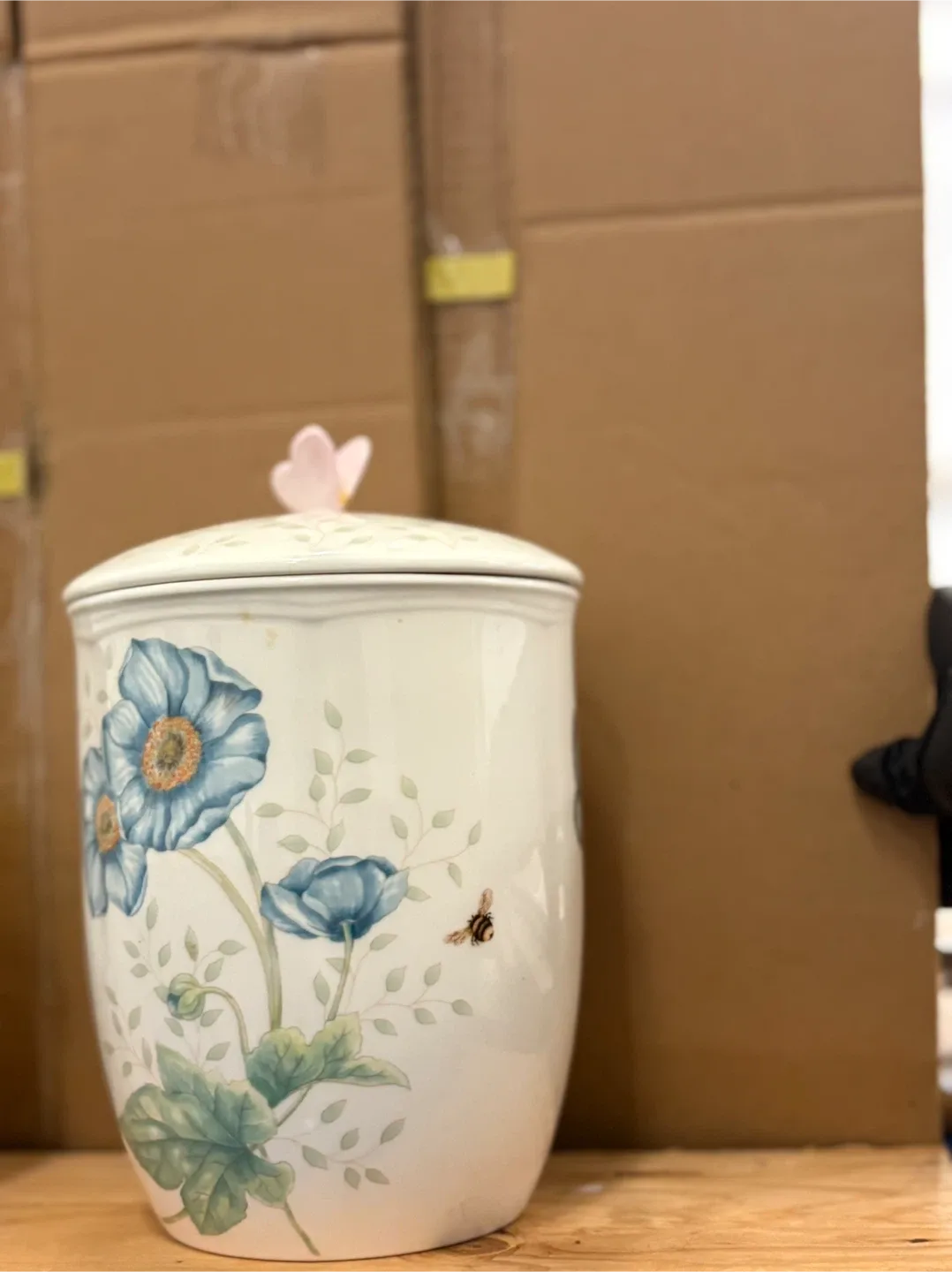 Lenox Butterfly Meadow 3-Piece Canister Set image indicator(2)