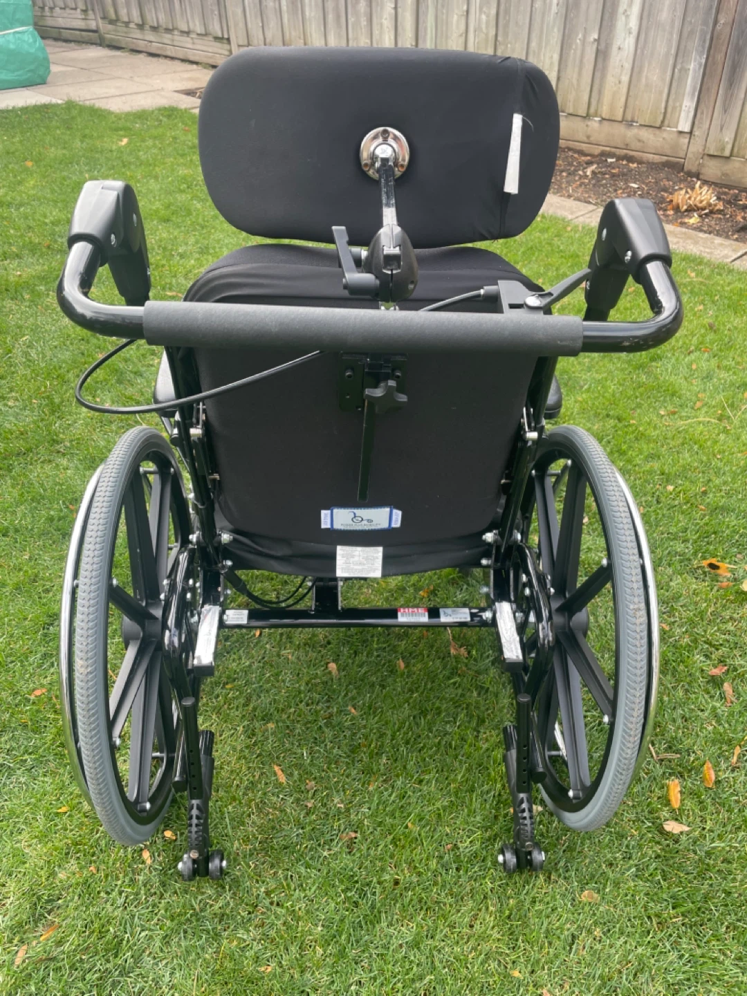 Tilting wheelchair - photo 3
