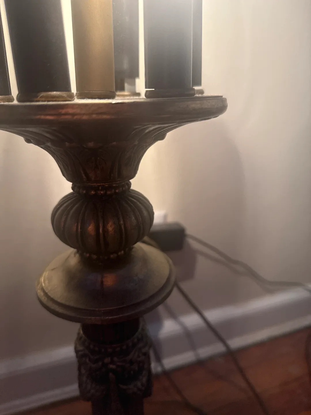 Vintage Style Floor Lamp - Ornate Blue Accents image indicator(6)