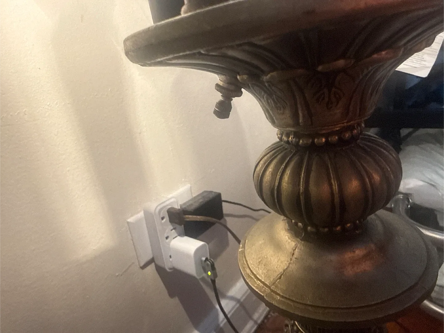 Vintage Style Floor Lamp - Ornate Blue Accents image indicator(7)