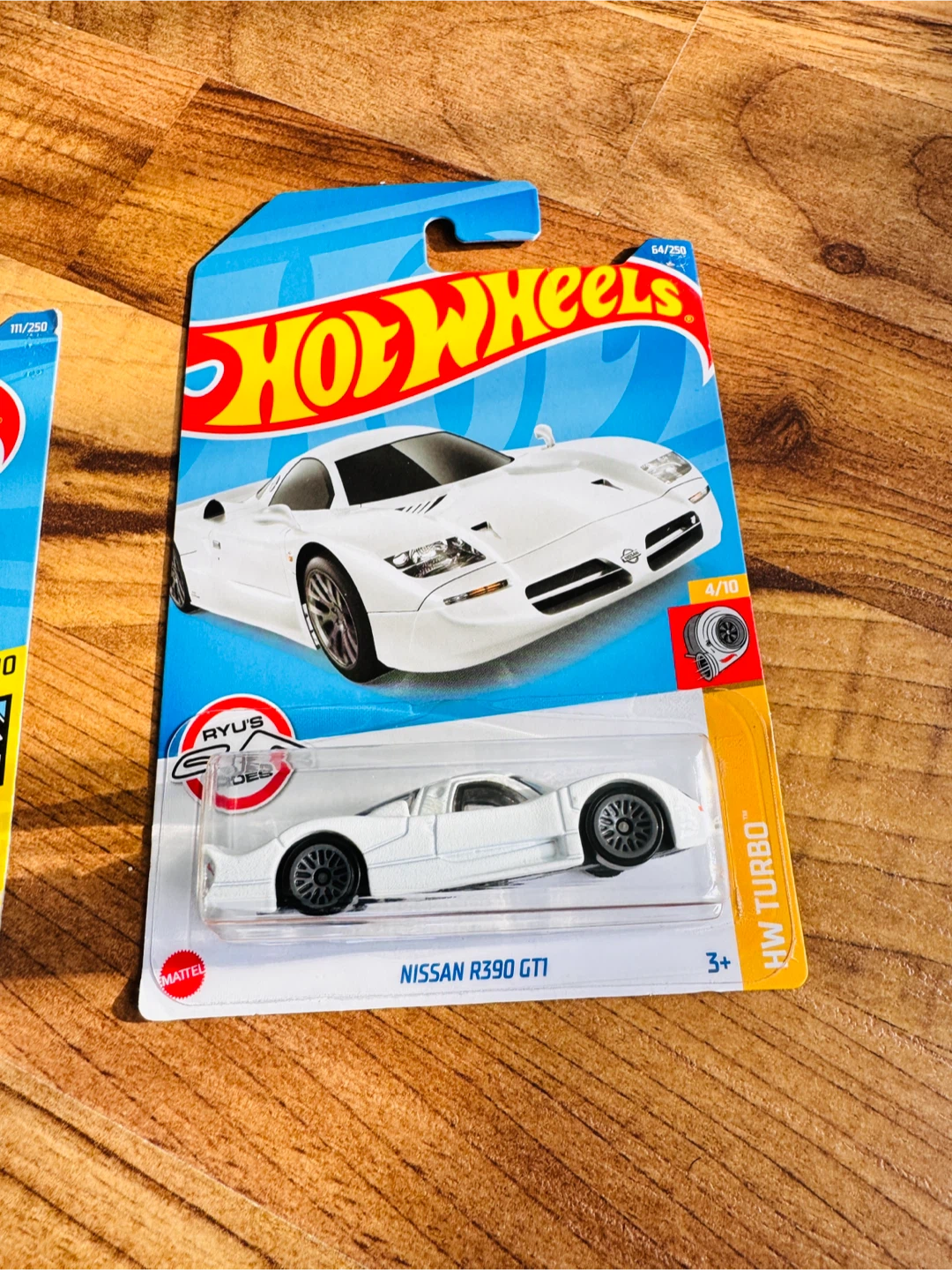 Hot Wheels Nissan Collection - photo 3
