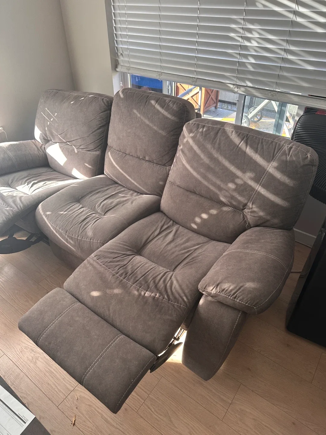 Grey Reclining Sofa image indicator(5)