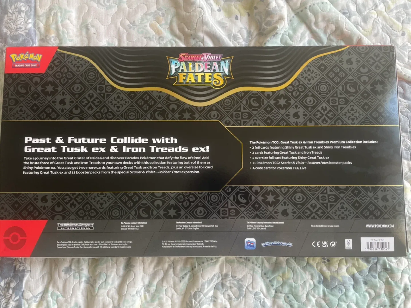 Pokemon TCG Scarlet & Violet Paldean Fates Premium Collection image indicator(2)