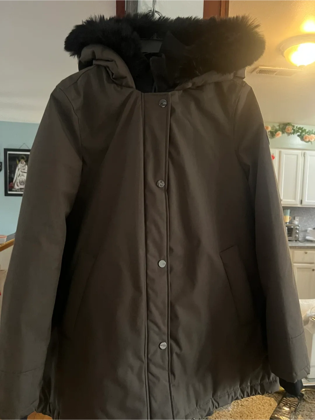 UGG Olive Green Puffer Jacket - Size S image indicator(2)