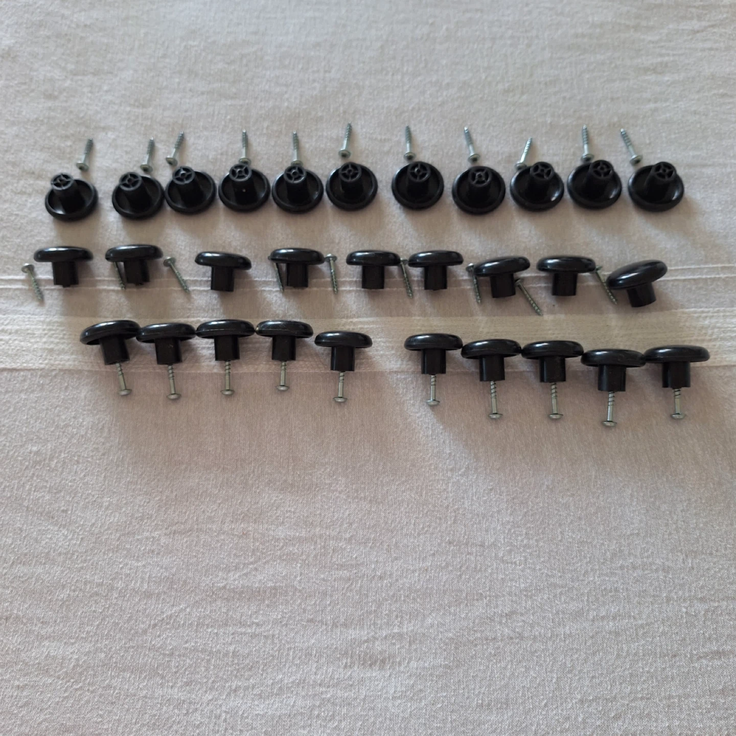 Black Drawer/Cabinet Knobs - Set of 30