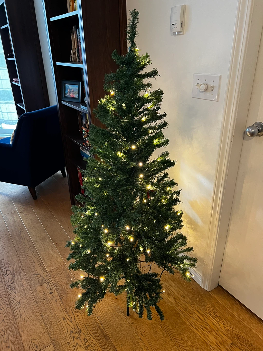 WB Home Artificial Christmas Tree (5’ Spruce) - photo 2