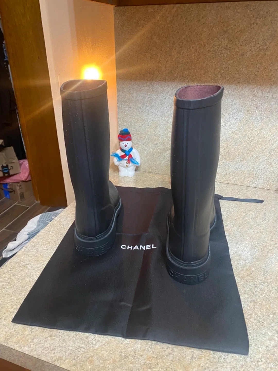 Chanel rain boots size size 41 image indicator(9)