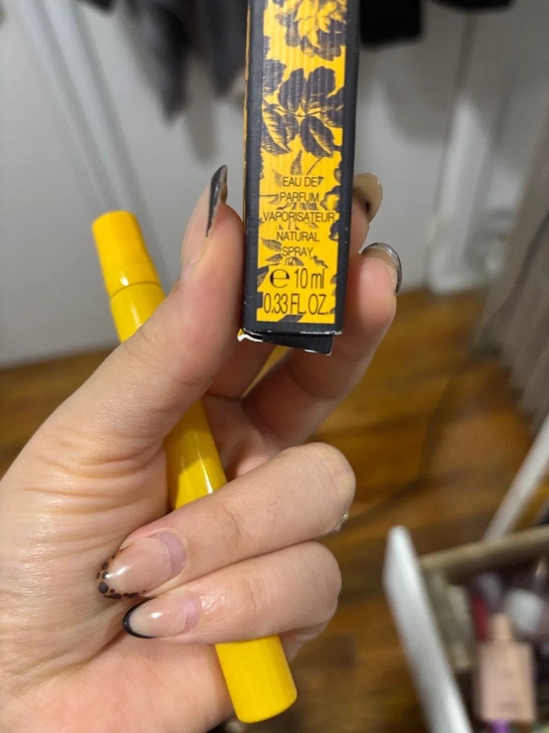 Gucci Bloom Eau De Parfum 10ml image indicator(3)