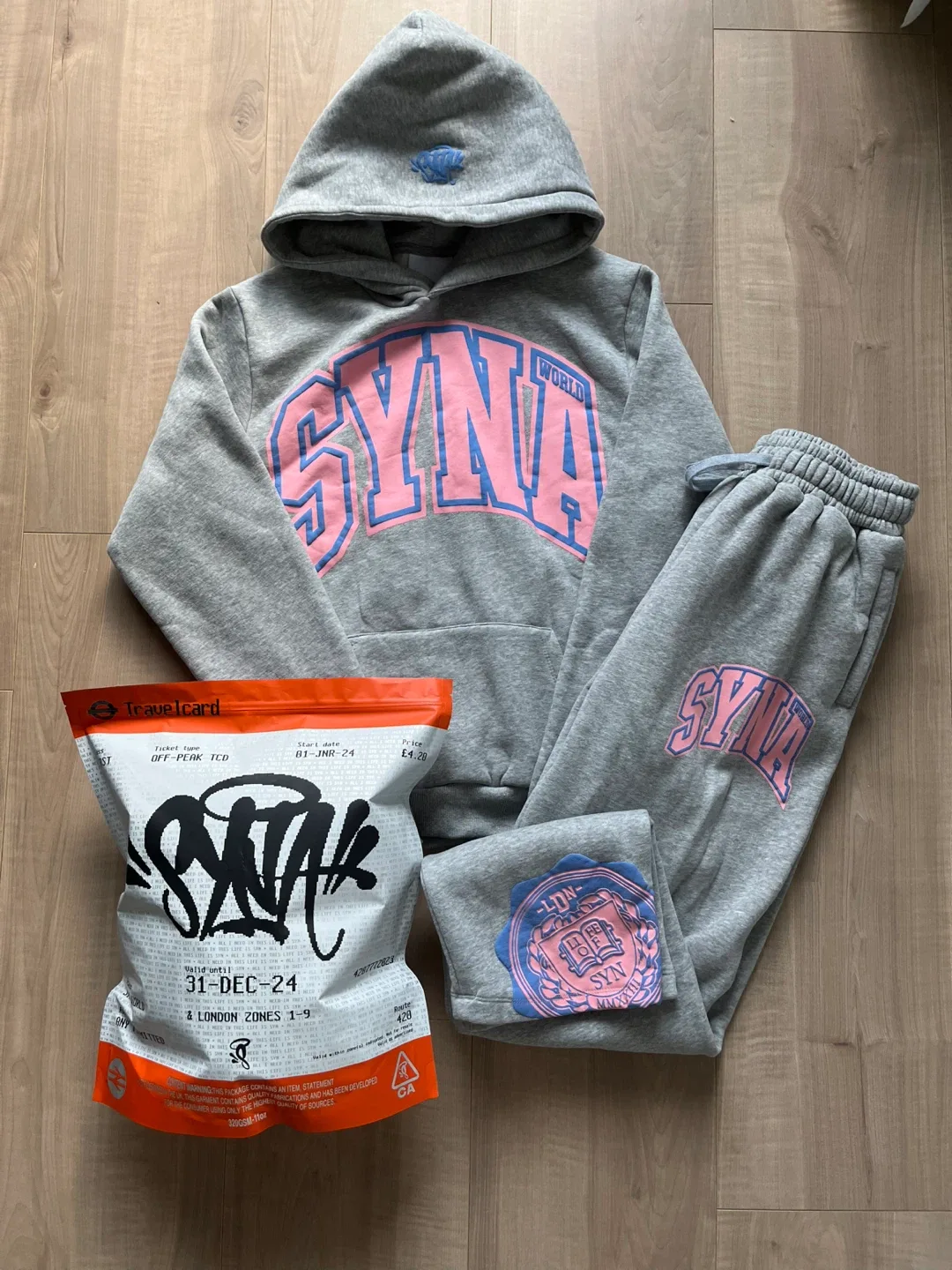 Syna world track suits