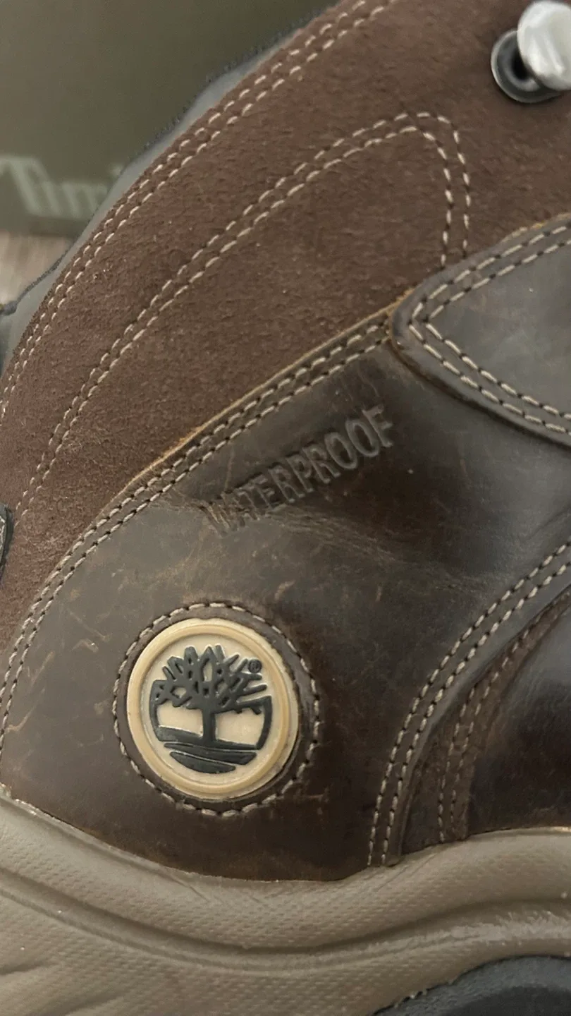 Timberland size 11 winter boots image indicator(5)