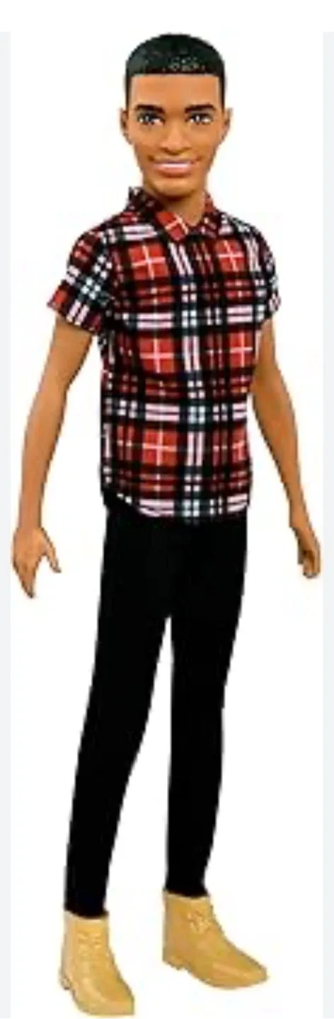 New Ken Fashionistas Doll #9 image indicator(2)