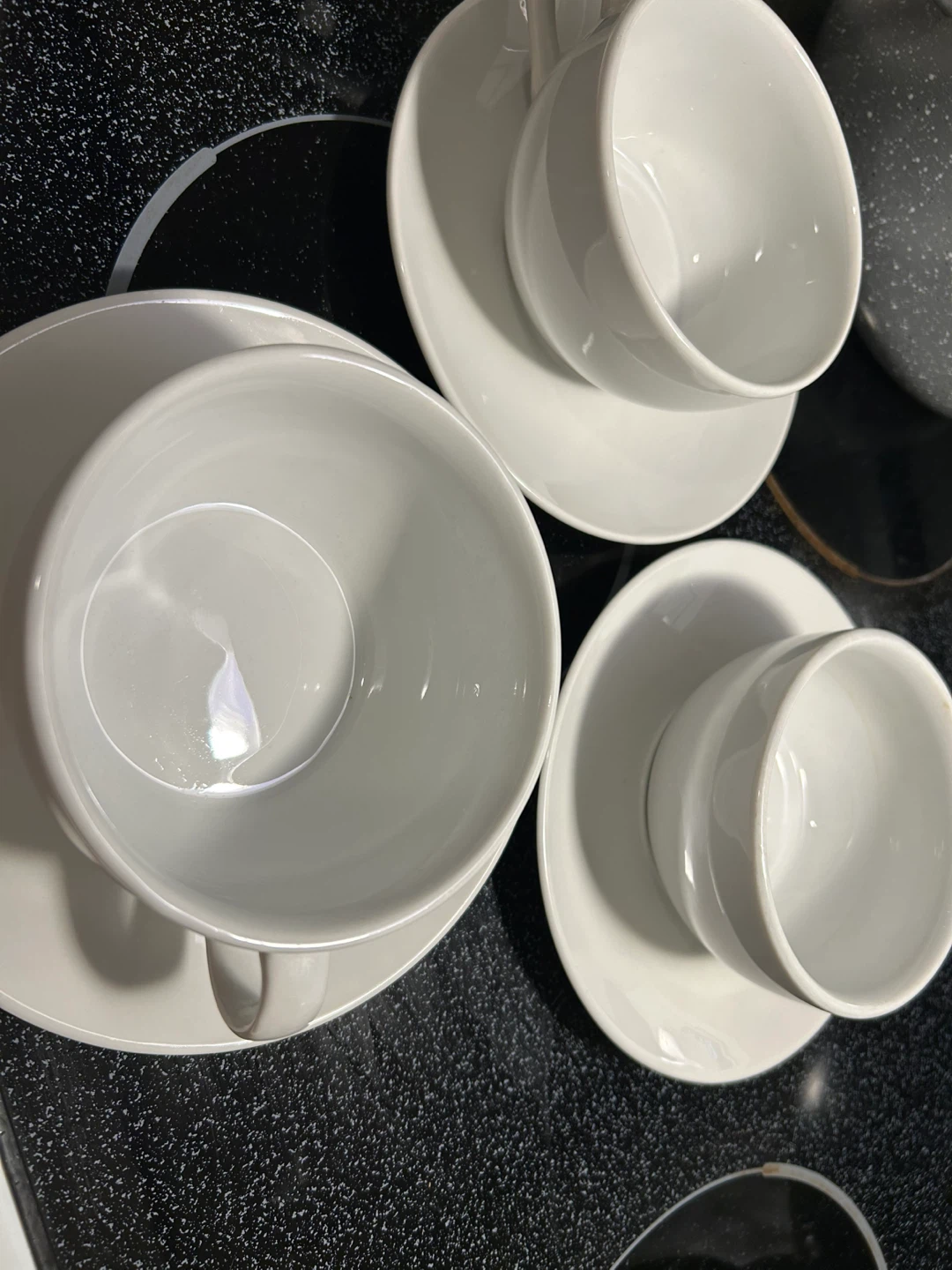 Beautiful white china Cups plate and soup bowls - photo 2