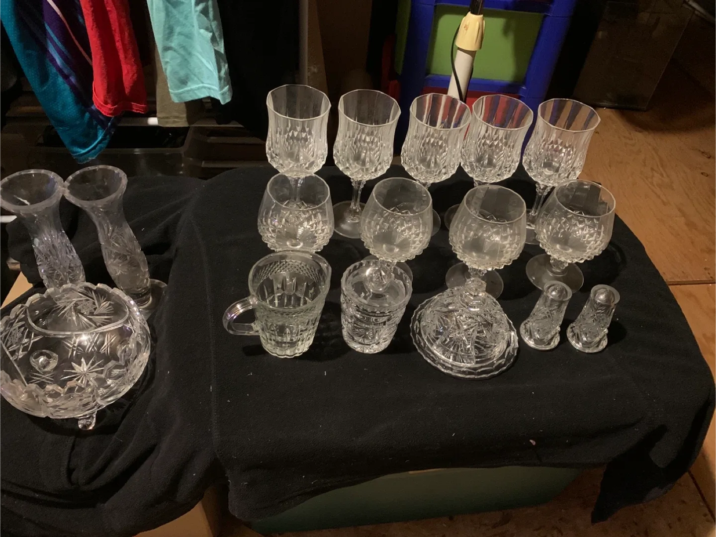 Crystal glassware set