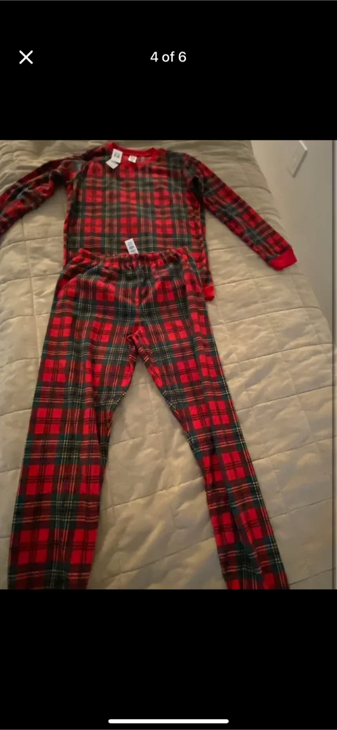 Panama’s new, Christmas tops for boys ages 10-14 image indicator(6)