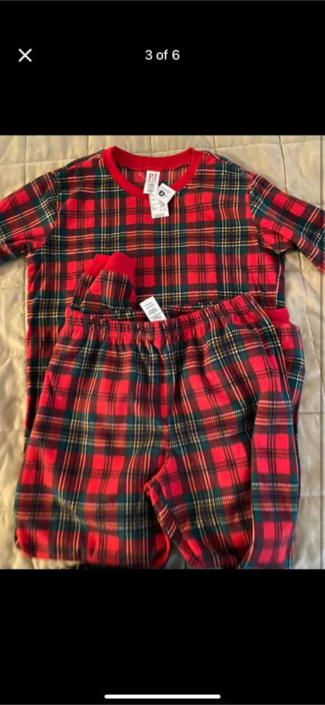 Panama’s new, Christmas tops for boys ages 10-14 image indicator(5)