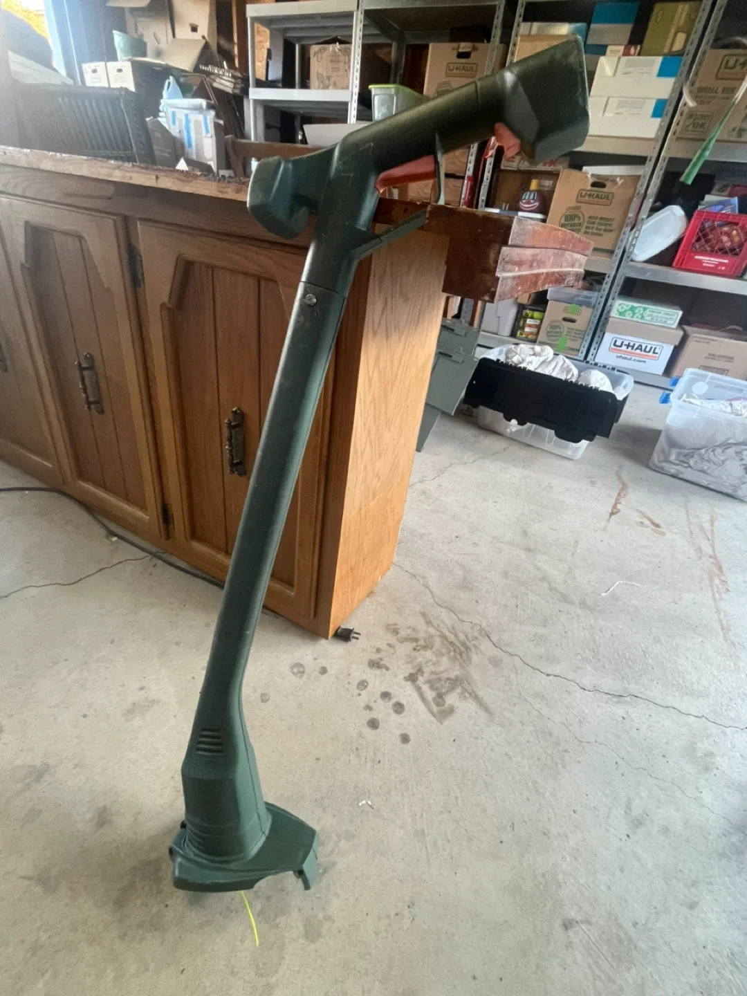 Black & Decker ST1000 Grass/Weed Trimmer