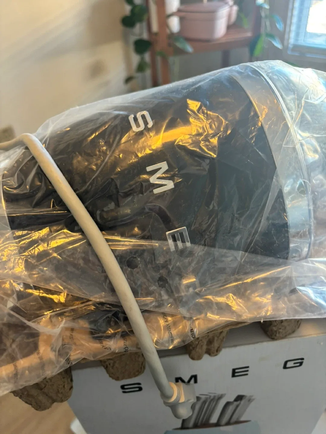 Smeg Citrus Juicer -  New! image indicator(5)