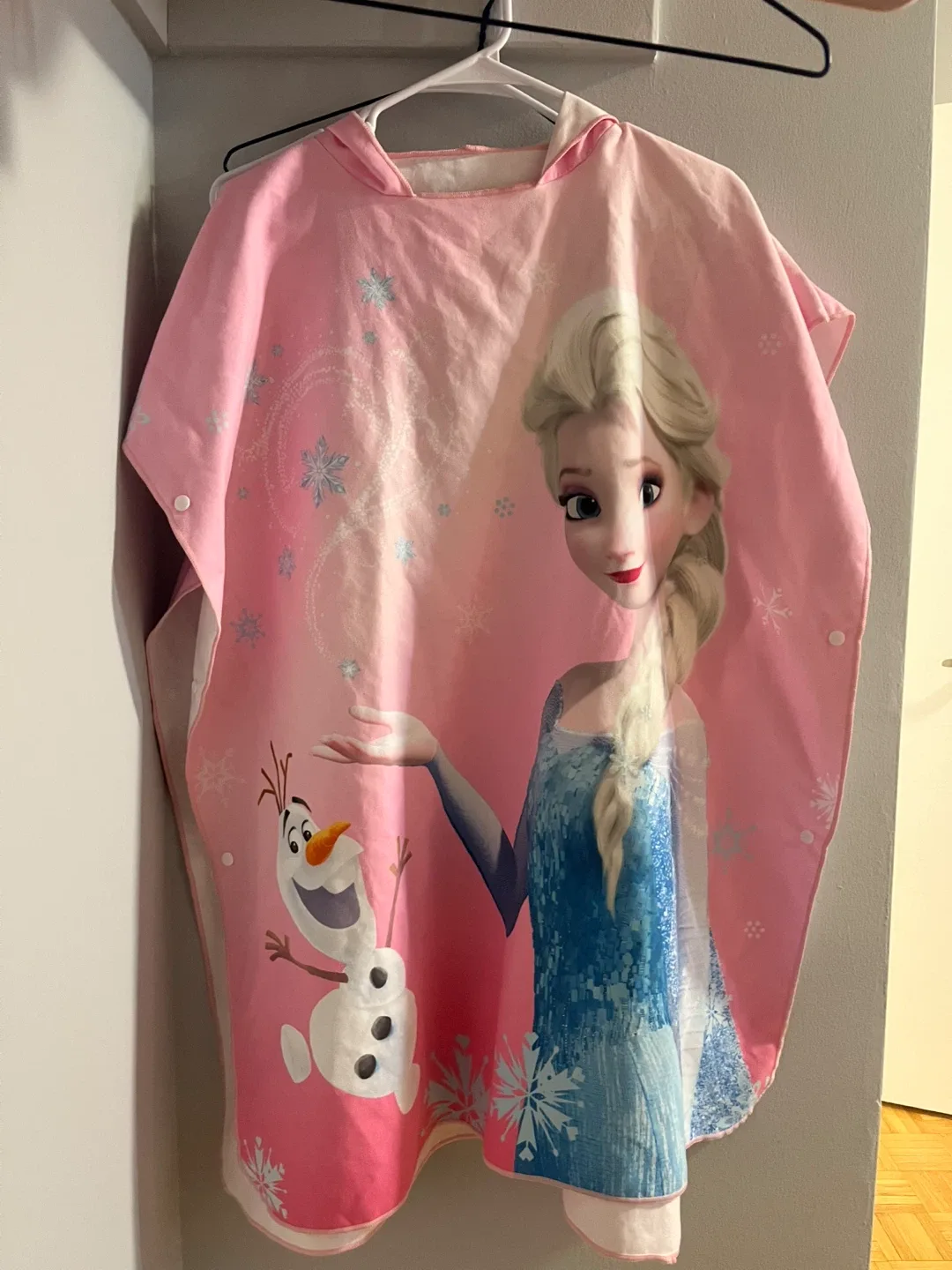 Disney Frozen Elsa Poncho Towel