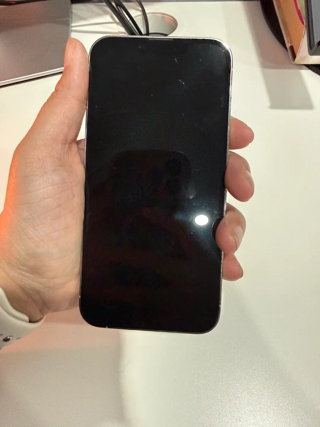 iPhone 13 Pro 128 GB/15 Pro Max 256GB- Excellent Condition image indicator(6)