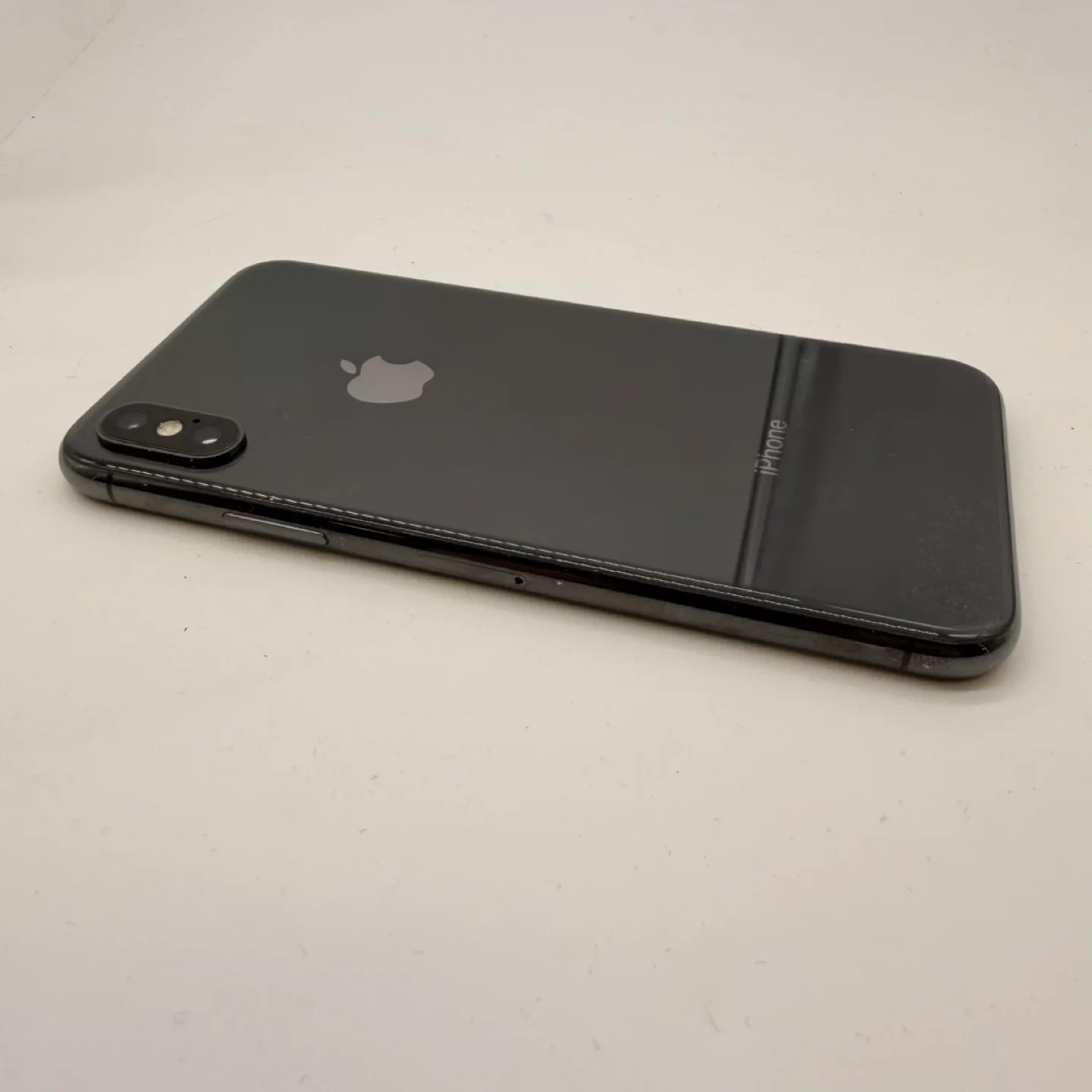 iPhone X - 64GB - gray/great condition image indicator(5)