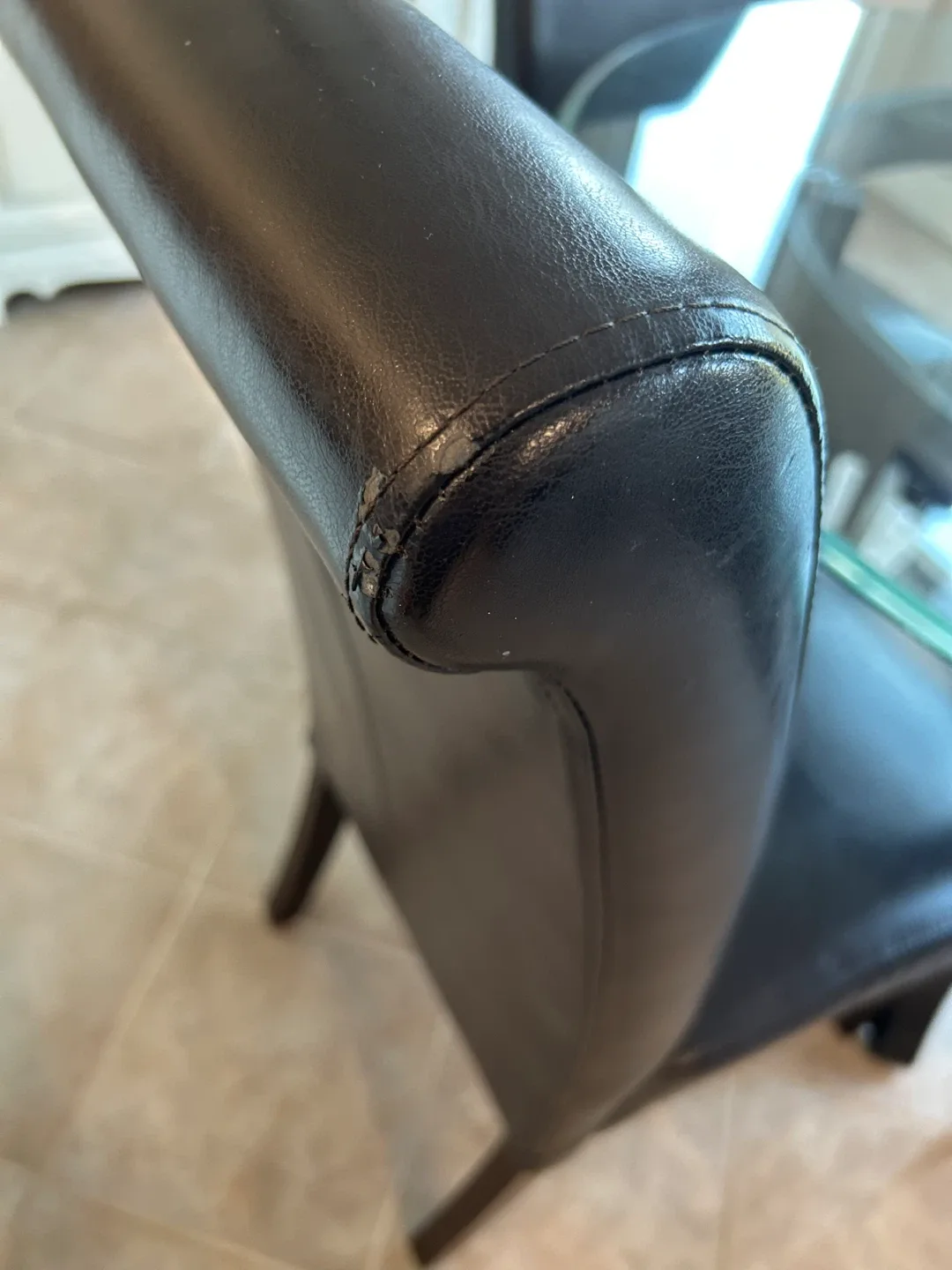 Glass Top Round Dining Table with 4 Chairs image indicator(5)