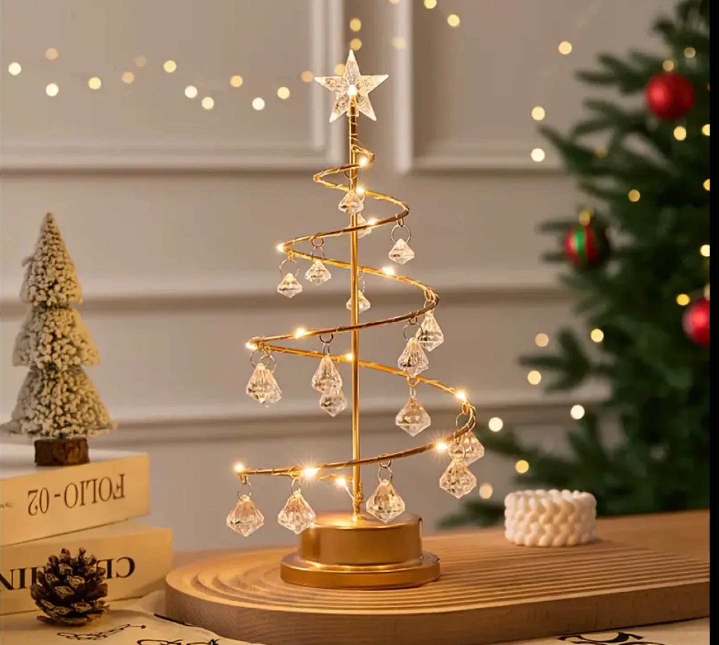 Gold Spiral Christmas Tree with Crystal Drops