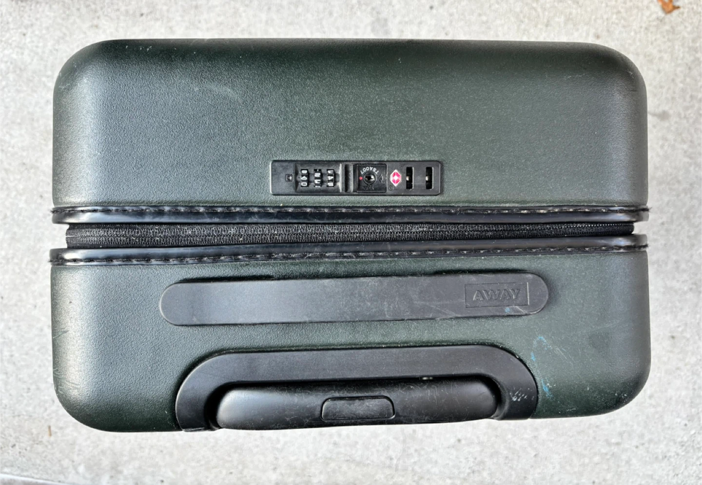 Away Carry-On Suitcase - Green - photo 3