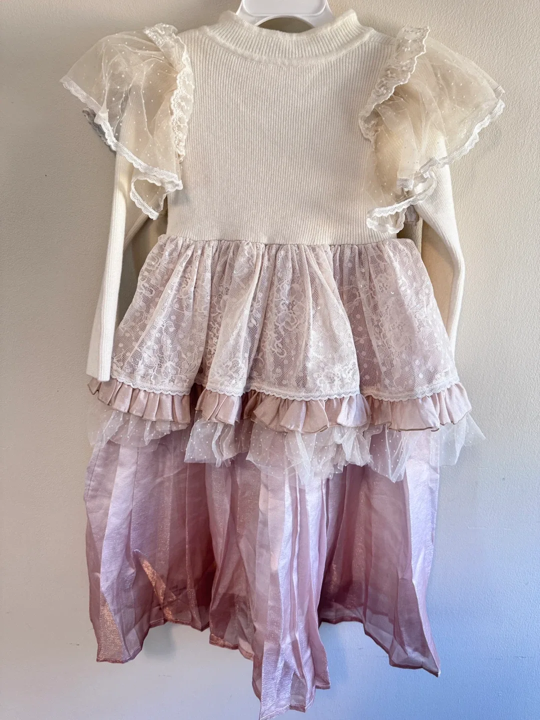 Girl's Dress - White & Pink Toddler size 6-7T image indicator(4)