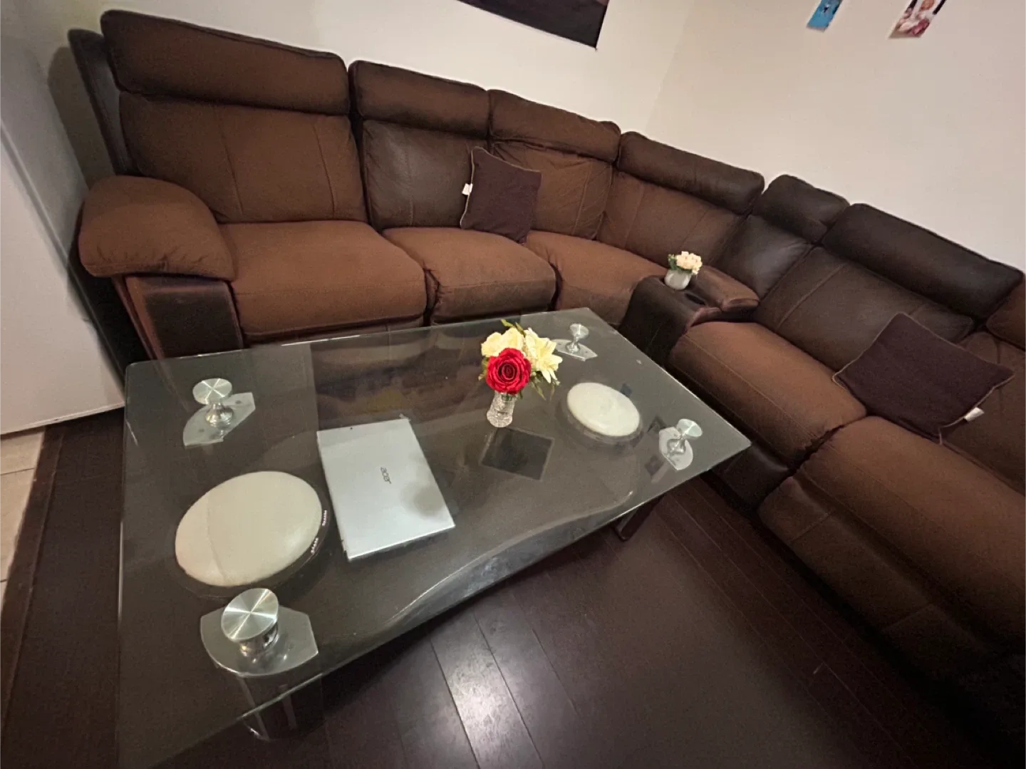 Brown Leather Sectional Sofa image indicator(2)