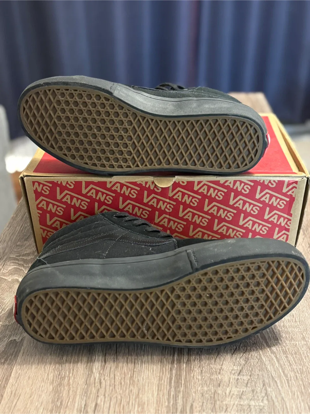 Vans Sk8-Hi Pro Blackout - Size 12 image indicator(3)