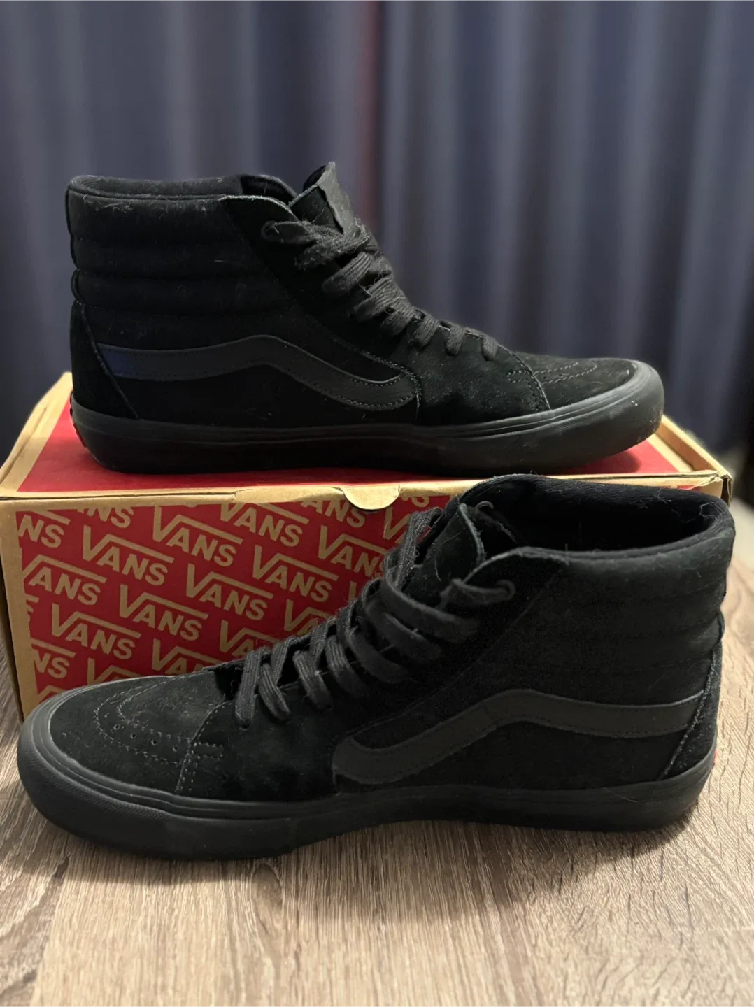 Vans Sk8-Hi Pro Blackout - Size 12 image indicator(2)