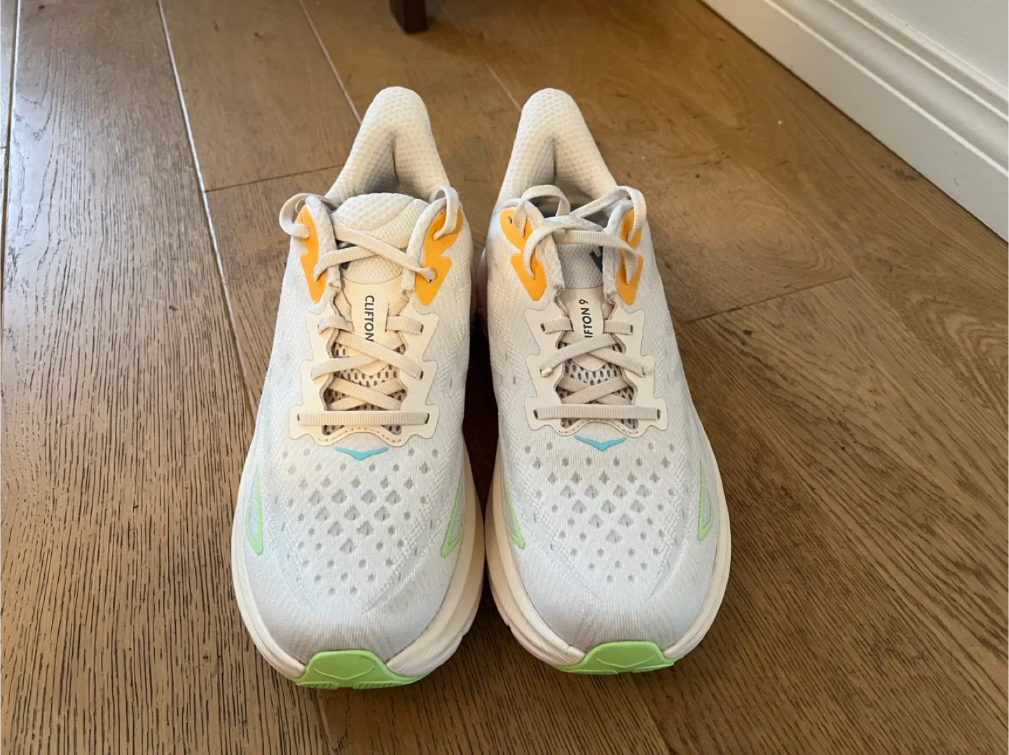 Hoka Women’s Clifton 9 Running Shoes (New! size 10.5, B width) image indicator(2)